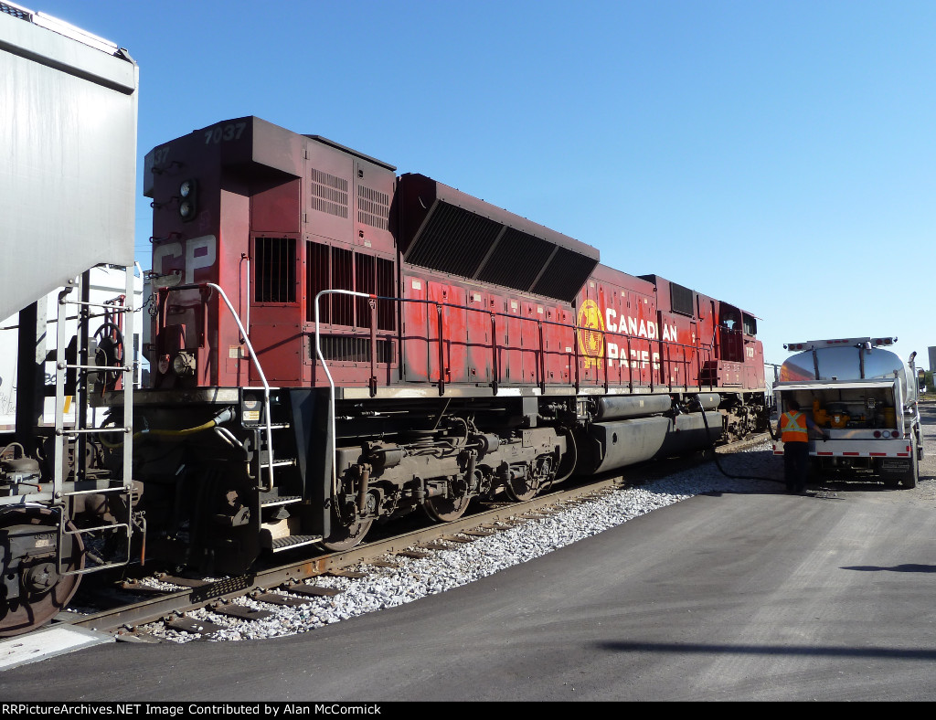 CP 7037 getting a fill up